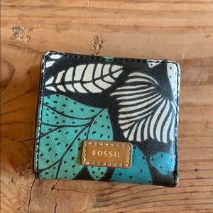 Fossil wallet